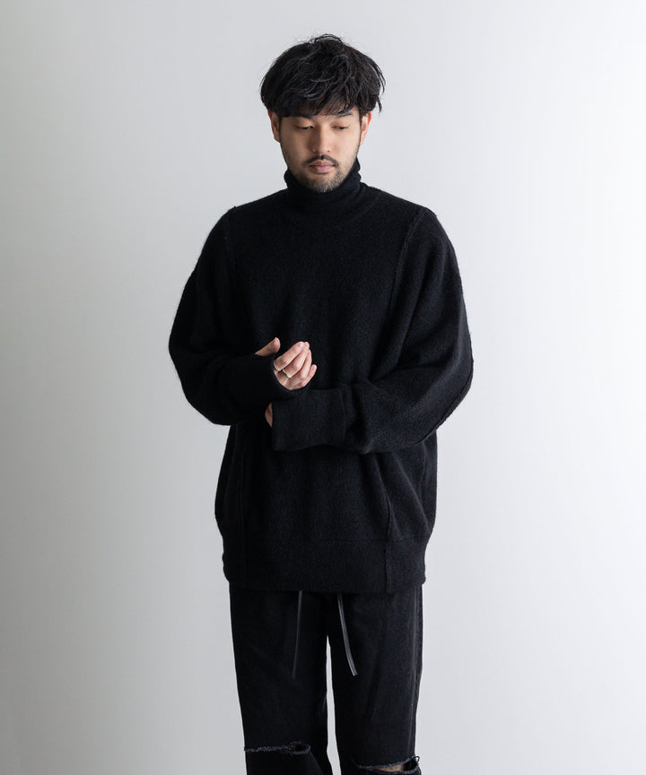 stein(シュタイン)の23SSコレクションのEXTRA FINE KID MOHAIR TURTLE NECK LSのBLACK