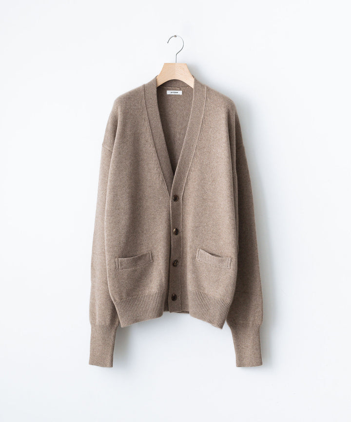 INTERIM(インテリム)の22AWコレクションのNATURAL BROWN CASHMERE CARDIGANのNAT.BROWN