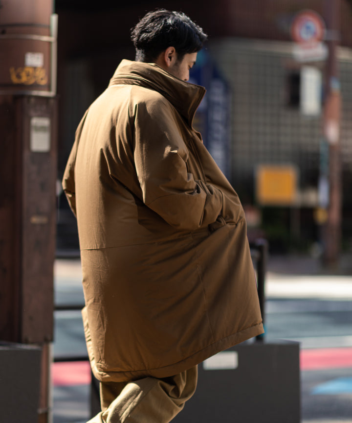 KANEMASA(カネマサ)の22AWコレクションのTYPEWRITER KINT PCU MONSTER HOODIEのCOYOTE