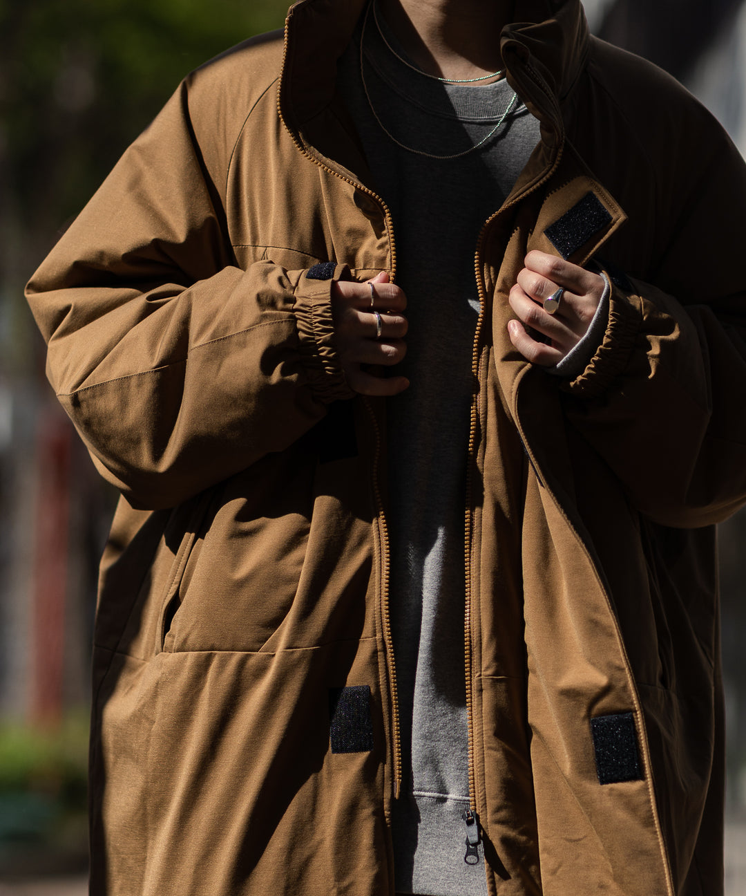 KANEMASA(カネマサ)の22AWコレクションのTYPEWRITER KINT PCU MONSTER HOODIEのCOYOTE