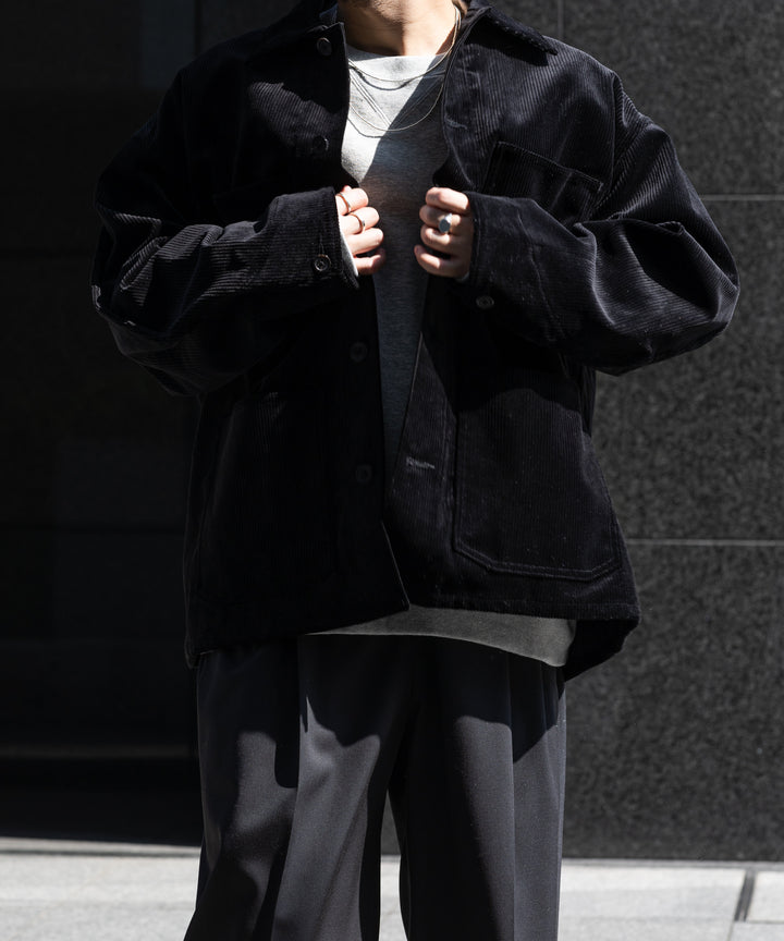 INTERIM(インテリム)の22AWコレクションのHYPER BIG UK CORDUROY COVER ALLのBLACK
