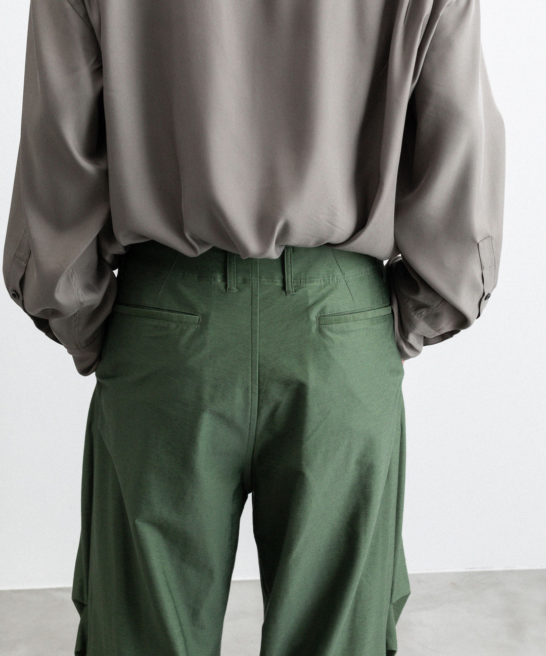 【KANEMASA PHIL.】TYPEWRITER HIGH GAUGE JERSEY OVER PANTS - MILITARY GREEN