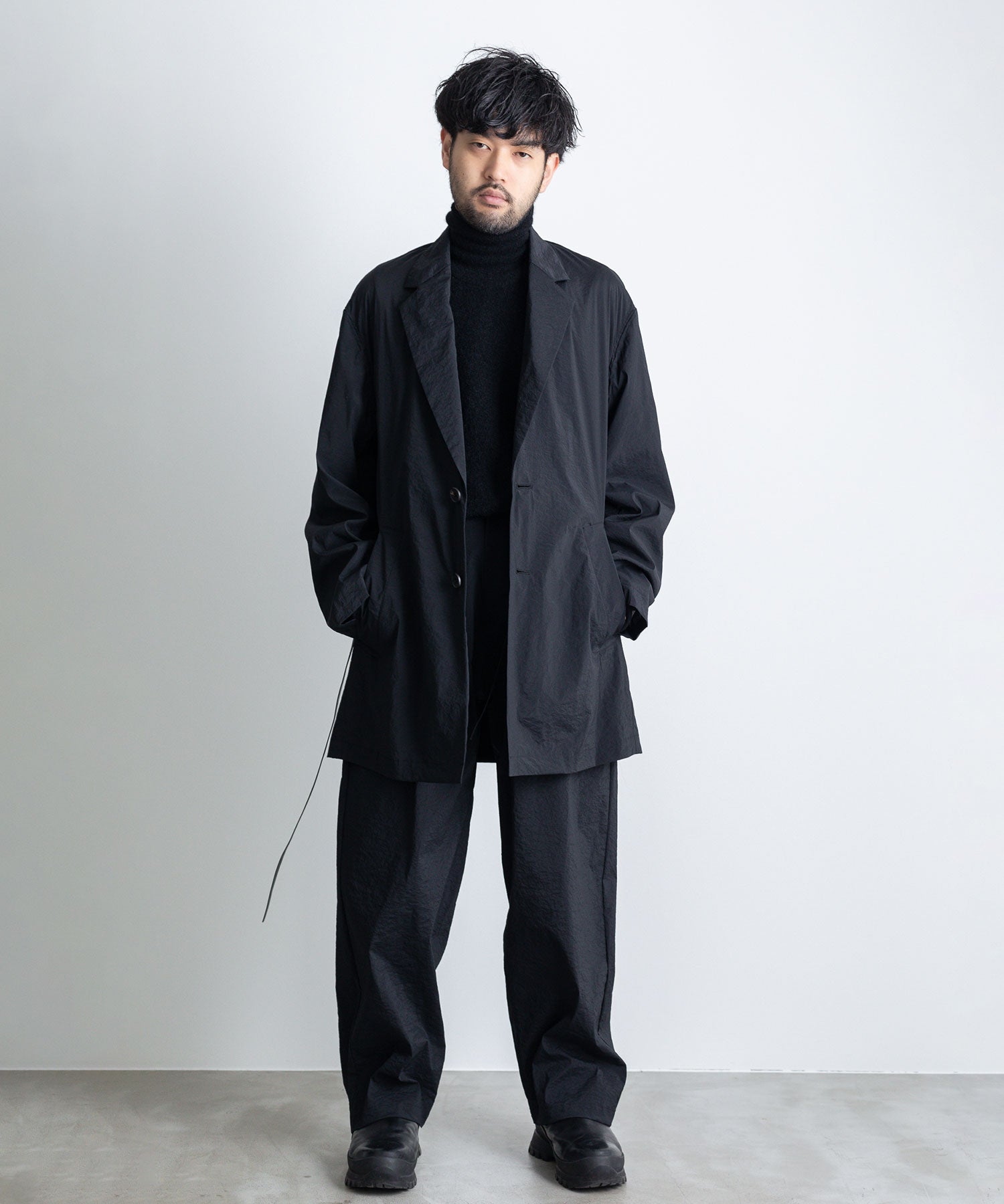 stein / シュタイン】LEATHER CODE WIDE TUCK PANTS - BLACK | 公式