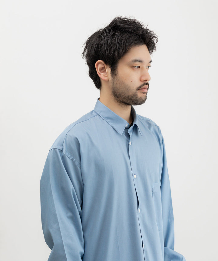 INTERIM(インテリム)の22AWコレクションのHYPER BIG 200/2 SUPIMA TWILL REGULAR COLLAR SHIRTのBLUE