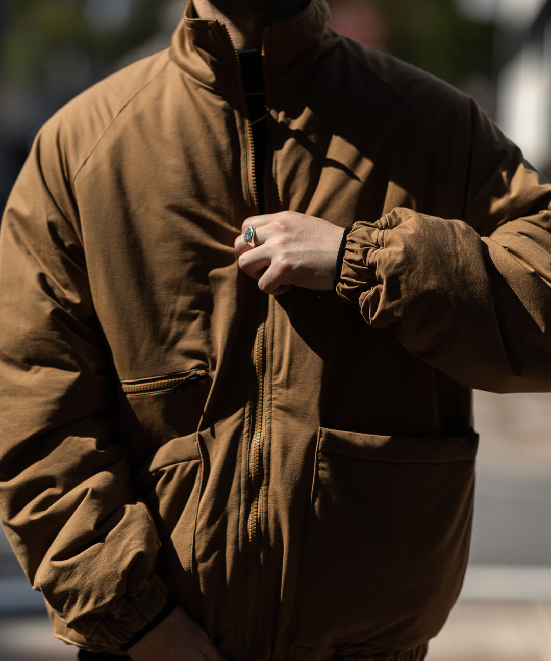 KANEMASA(カネマサ)の22AWコレクションのTYPEWRITER KNIT PCU BLOUSONのCOYOTE