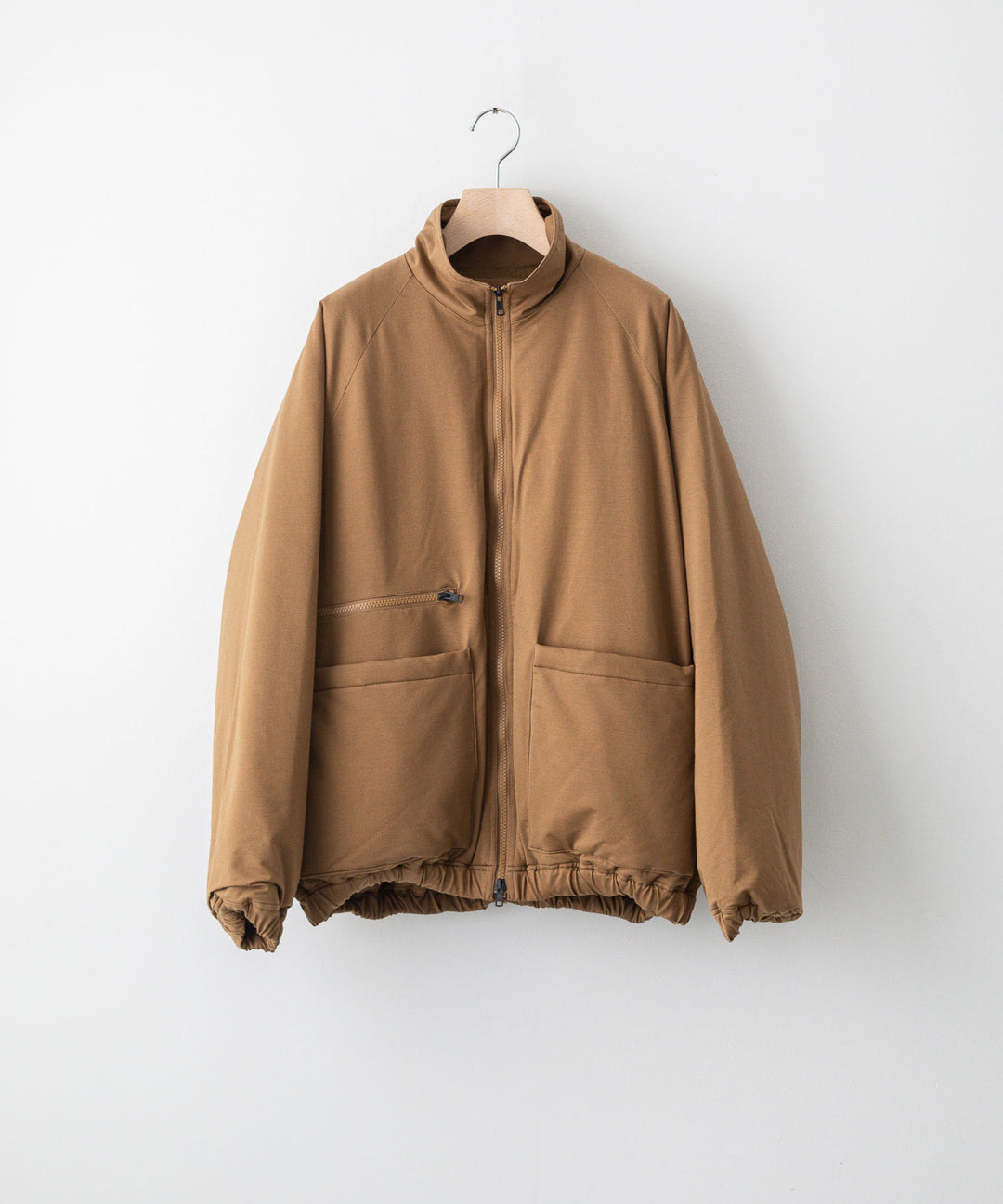 KANEMASA(カネマサ)の22AWコレクションのTYPEWRITER KNIT PCU BLOUSONのCOYOTE