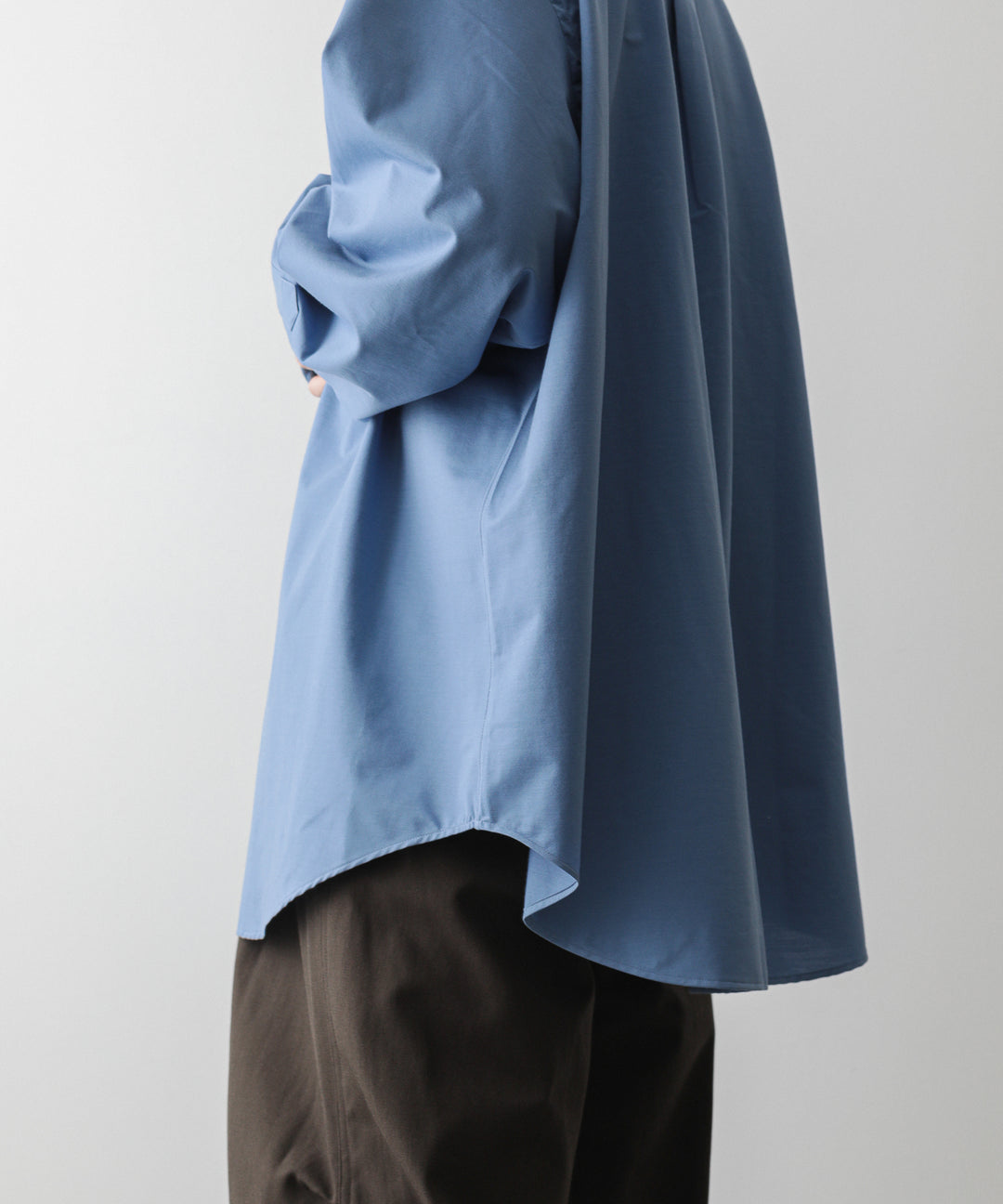 【KANEMASA】ROYAL OX DRESS KNIT SHIRT LOOSE FIT - ULTRAMARINE