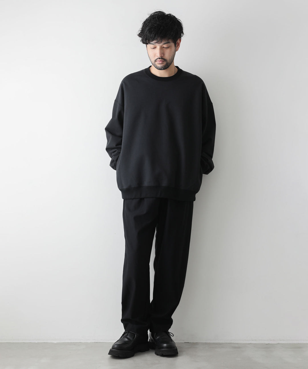 【KANEMASA】HIGH GAUGE ECONYL SLACKS - BLACK