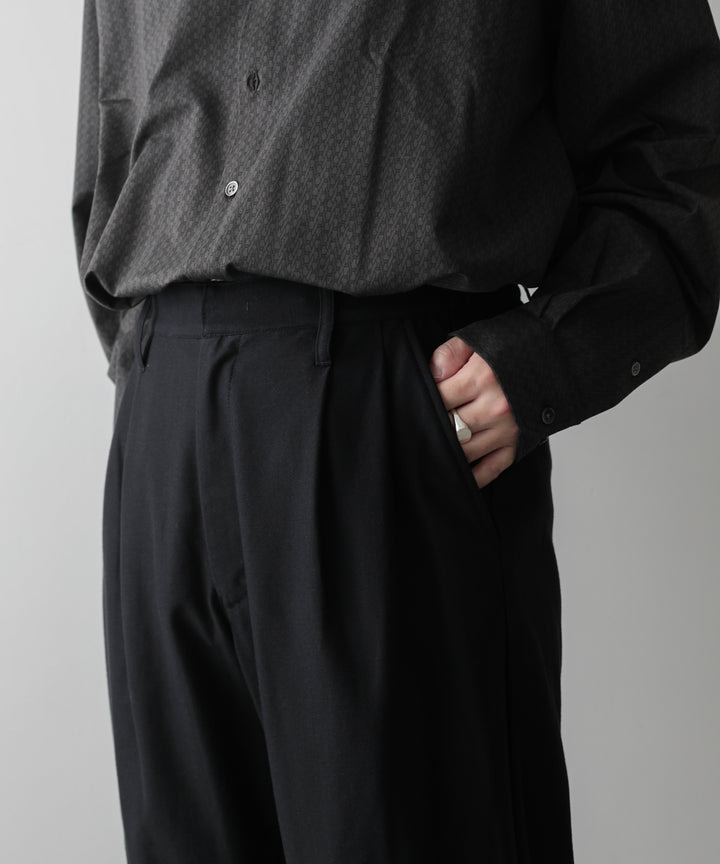 【KANEMASA】HIGH GAUGE ECONYL SLACKS - BLACK