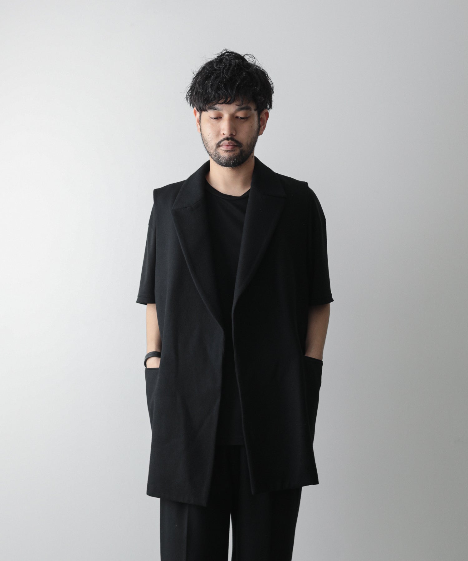 stein】OVERSIZED NO SLEEVE JACKET - BLACK | 公式通販サイト session ...
