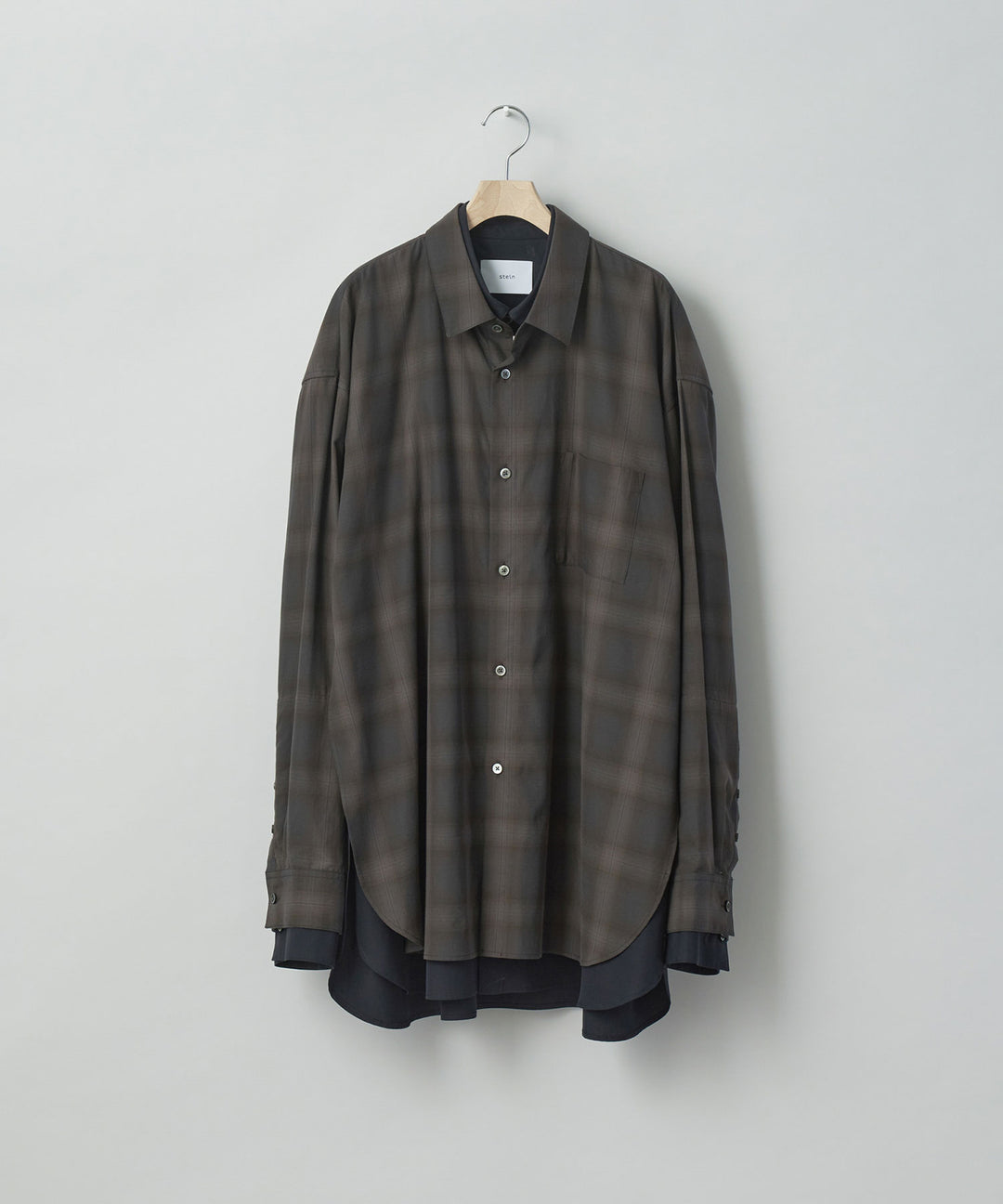 stein(シュタイン)の23SSコレクションのOVERSIZED LAYERED SHIRTのOMBRE CHECK（KHAKI）