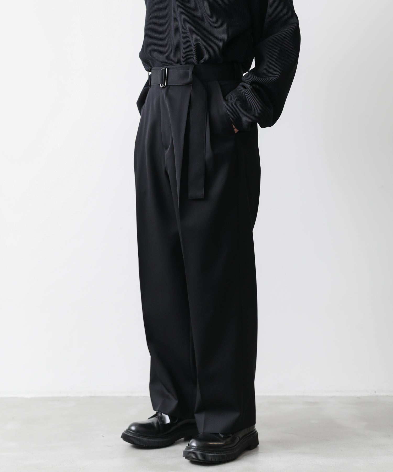 stein】BELTED WIDE STRAIGHT TROUSERS | 公式通販サイト session 