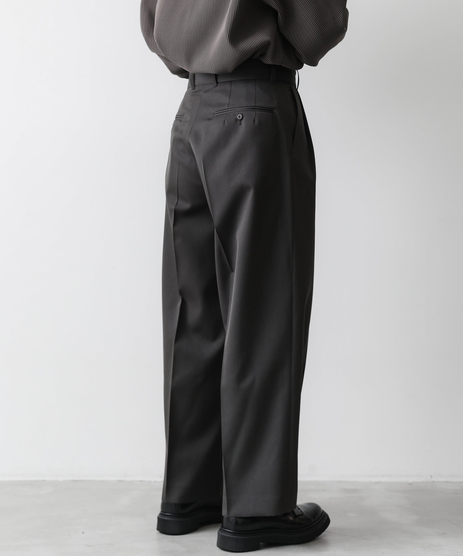 stein】BELTED WIDE STRAIGHT TROUSERS | 公式通販サイト session 