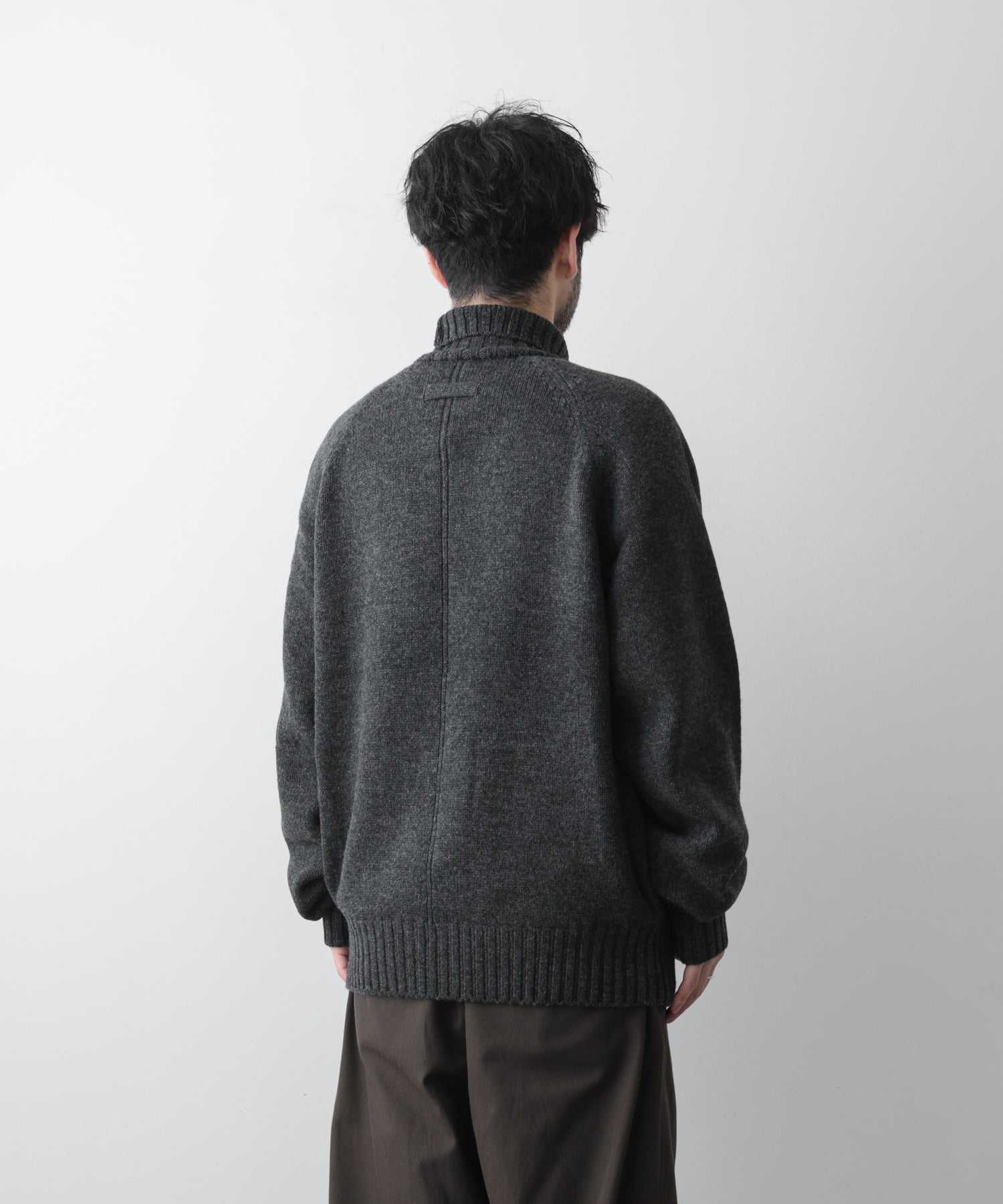 stein】EX FINE LAMBS LOOSE HIGH NECK KNIT LS | 公式通販サイト ...