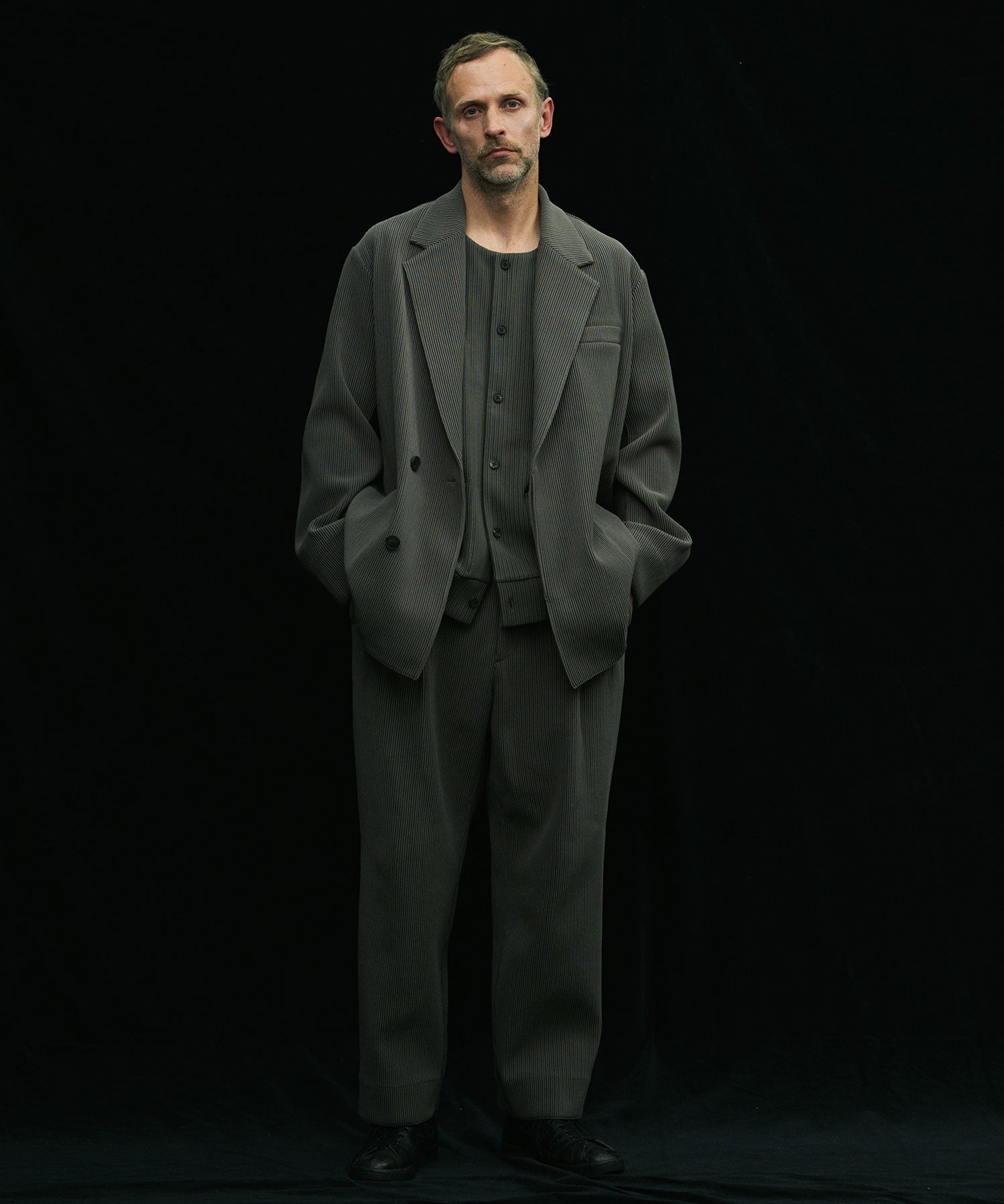 stein】GRADATION PLEATS CARDIGAN | 公式通販サイト session(セッション)