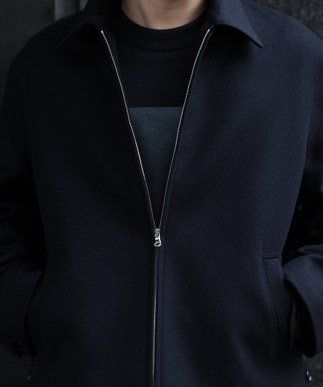 INTERIM(インテリム)の22AWコレクションのCASHMERE25 HARRINGTON JACKETのNAVY BLACK